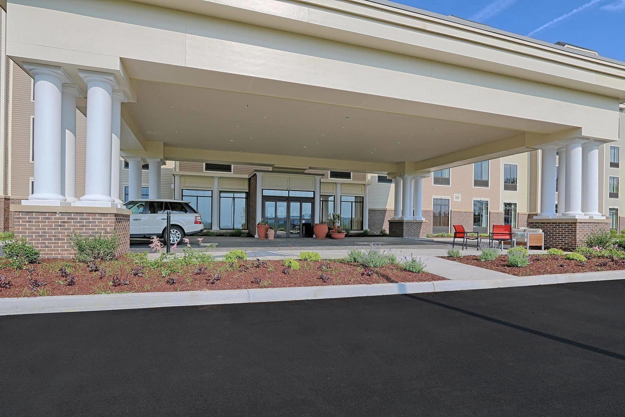 Hampton Inn&Suites Cazenovia, NY Esterno foto